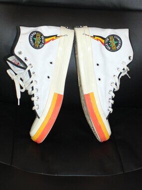 Converse All Star White unisex Chuck Taylor lace shoes size men's 9.5/ W's 11.5